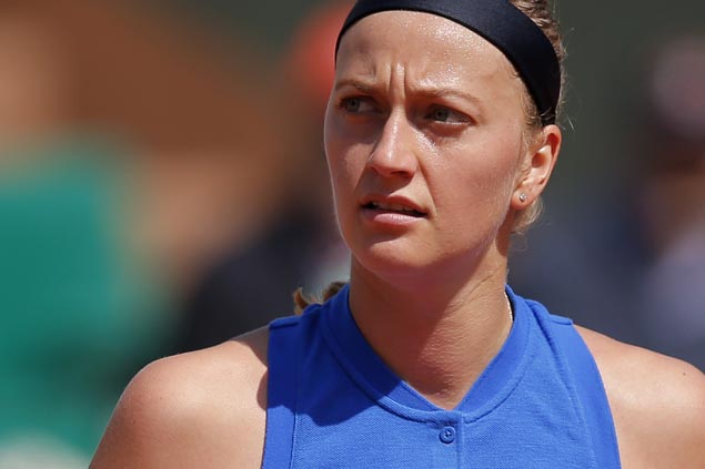 Petra Kvitova expected to be back in action in six months after hand surgery