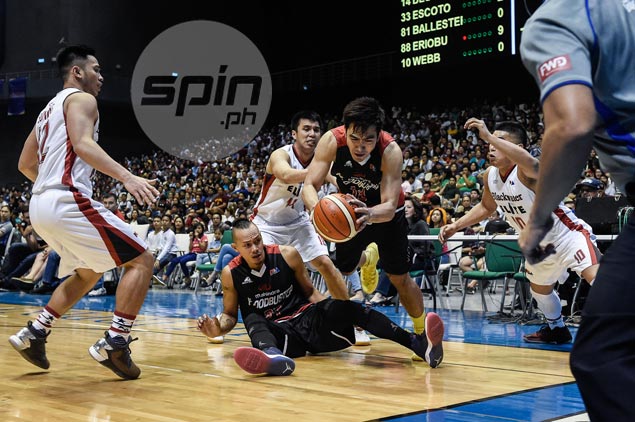 Ryan Arana laughs at himself after Nick Young impersonation falls flat