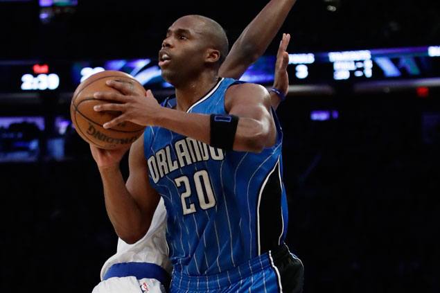 Jodie Meeks hits six triples as Magic end two-game slide and stretch Knicks' losing run to five