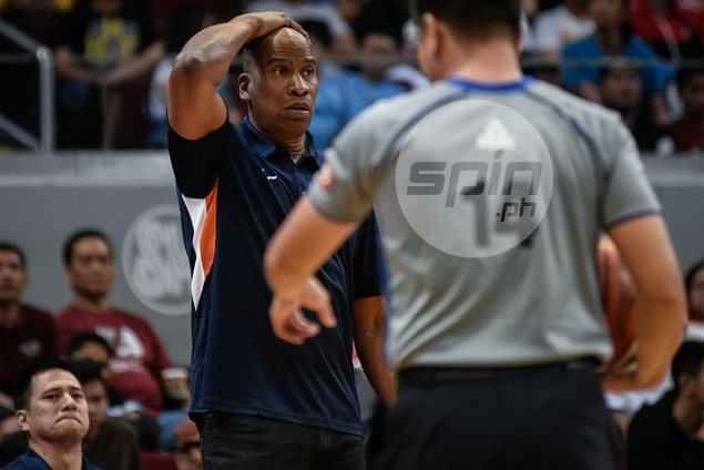 Black admits all-Filipino conference exposes big 'hole in middle' for skidding Meralco