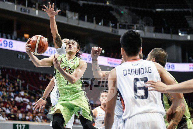 GlobalPort avoids another meltdown, holds off Meralco behind Romeo, Quinahan baskets