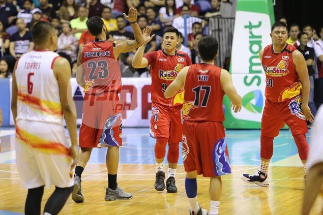 Jericho Cruz steals thunder from top guns Yap, Chan with hot shooting vs Phoenix