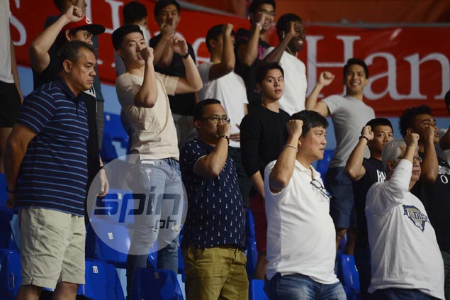 Jarin makes first public appearance as NU coach, lauds 'dominant' Bullpups program