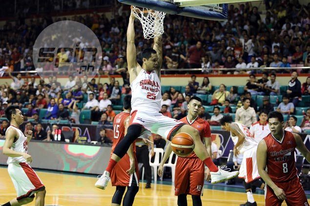 Tim Cone doesn't see high-flying Japeth Aguilar slowing down despite elbow injury