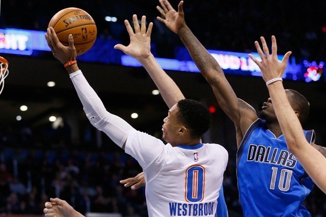 Russell Westbrook goes on late scoring tear to lift surging Thunder ...