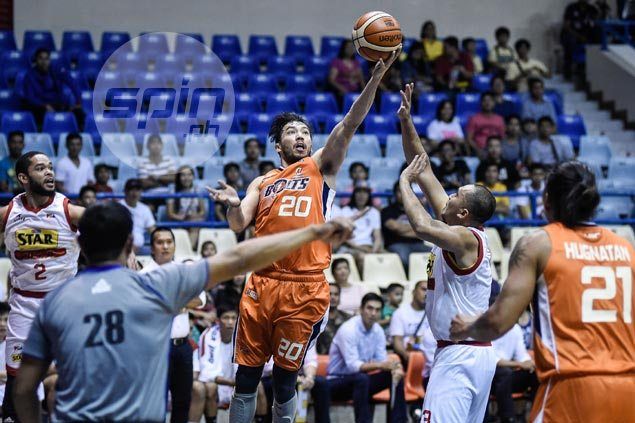 Jared Dillinger ashamed after 'embarrassing' 47-point Meralco loss to Star to end the conference