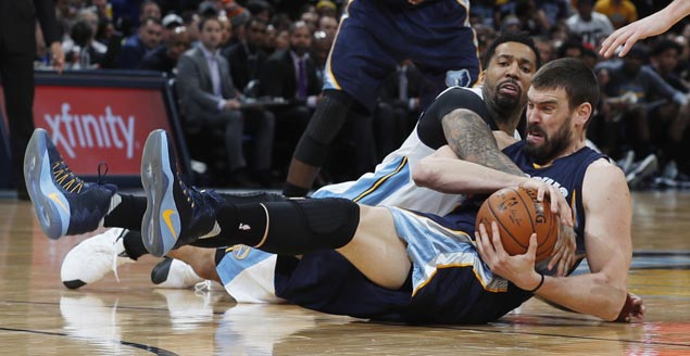 Grizzlies make it three straight wins with 20-point rout of Nuggets