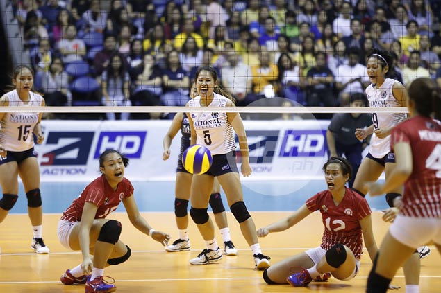 Lady Bulldogs recover from slow start to beat Lady Warriors in first women's volley match of Season 79