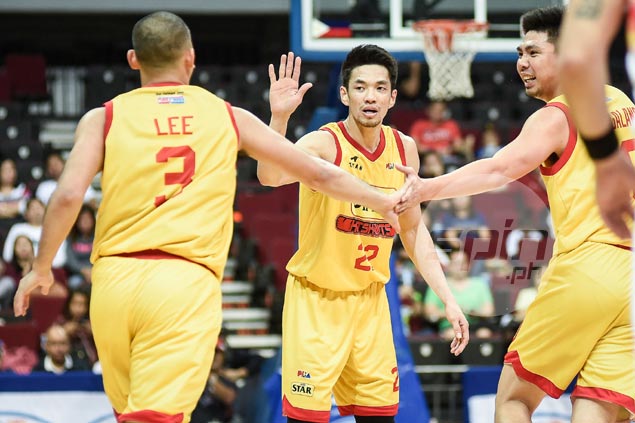 Chito Victolero says PJ Simon nearing return but Star in no rush as Hotshots sustain fiery form