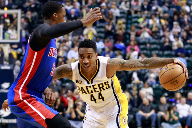 Pacers continue fine play, stretch streak to six with victory over Pistons