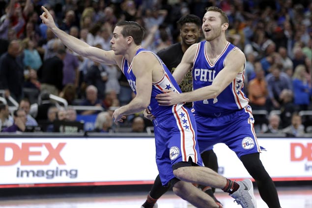 TJ McConnell hits go-ahead jumper, makes game-saving steal as Sixers stun slumping Magic