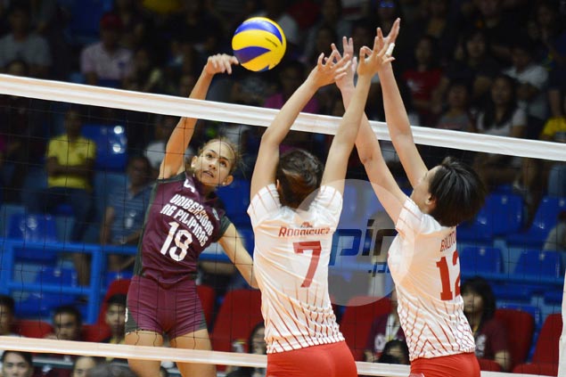 UP Lady Maroons edge UE Lady Warriors in tough three-setter to keep slate unblemished