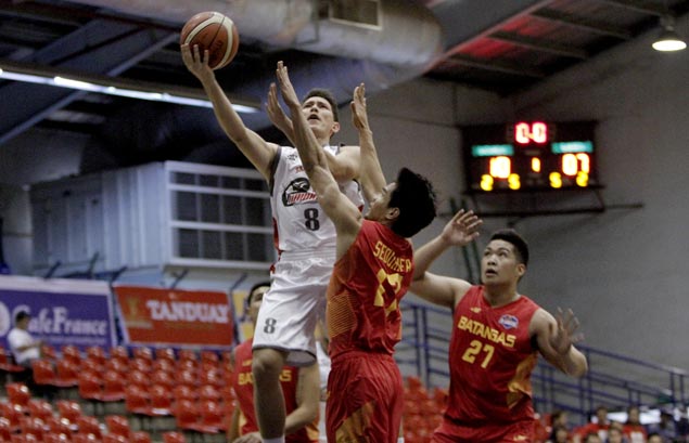 Robert Bolick shows way as Hawkeyes stretch streak to three with rout of Batangas