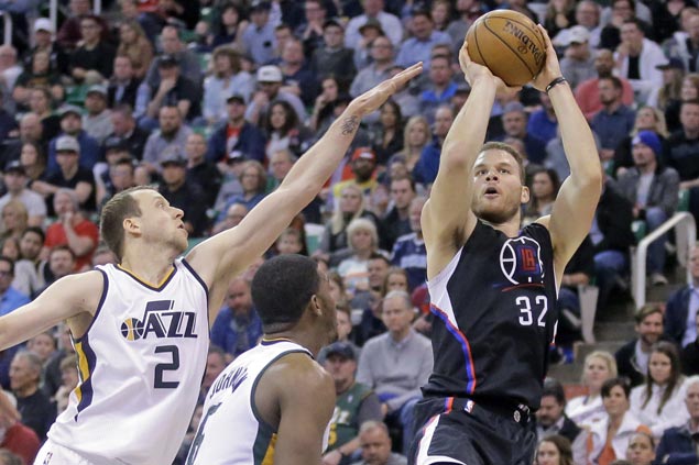 Double-doubles by Blake Griffin, DeAndre Jordan power Clippers past Jazz
