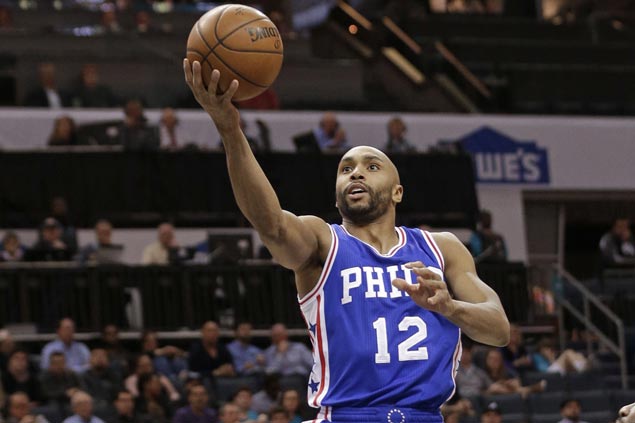Sixers edge skidding Hornets to make it three straight wins without Joel Embiid