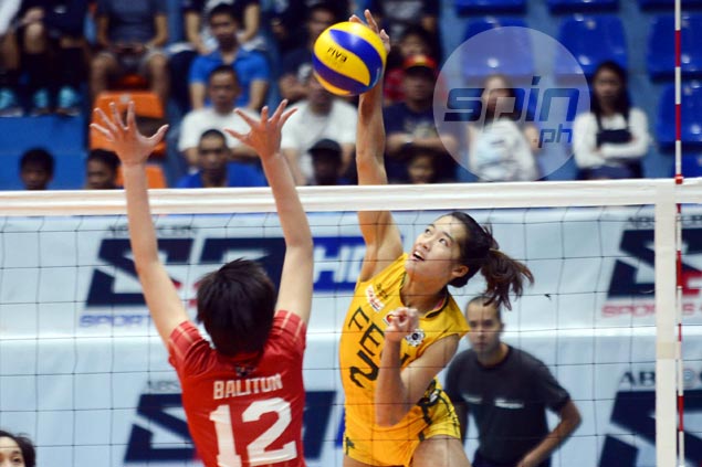FEU Lady Tamaraws survive brief scare from lowly UE Lady Warriors to get back on winning track
