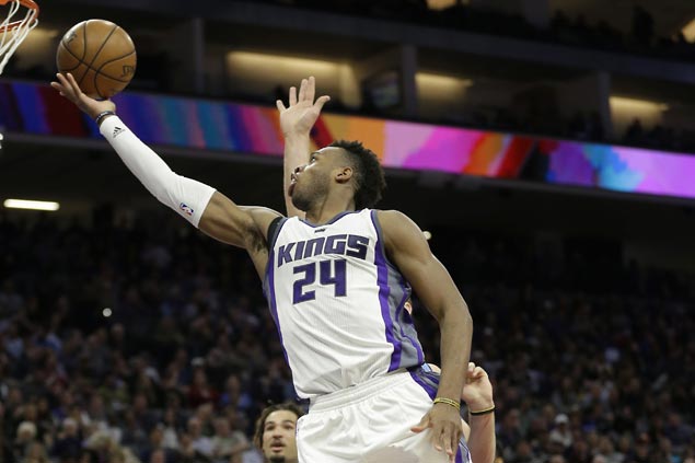 Reserves shine as Willie Cauley Stein, Buddy Hield power Kings past Nuggets
