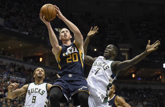 Jazz make it back-to-back victories and halt Bucks win streak at three