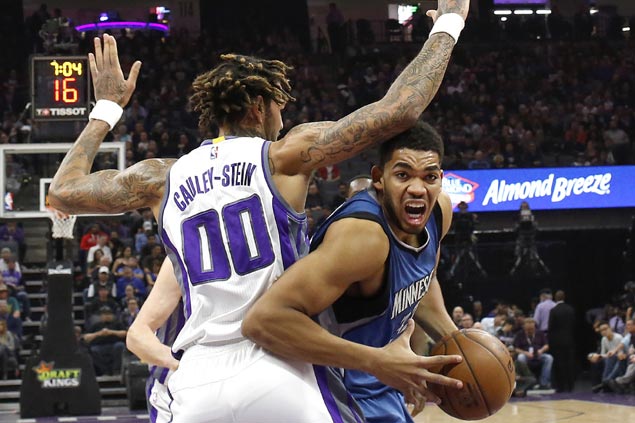 Karl-Anthony Towns, Andrew Wiggins take charge as Timberwolves cruise past Kings
