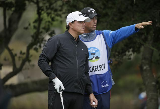 With caddie ‘Bones’ Mackay ailing, Phil Mickelson turns to his brother Tim