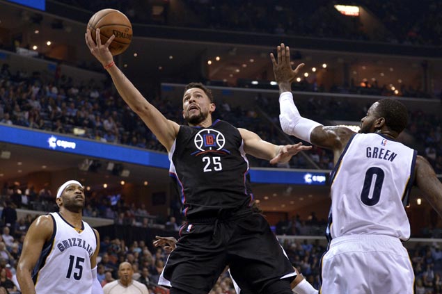 Clippers bank on depth in beating down Grizzlies to fourth loss in a row