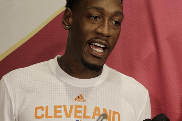Cavs plan to waive Larry Sanders, sign D-League big man Edy Tavares, free agent Dahntay Jones