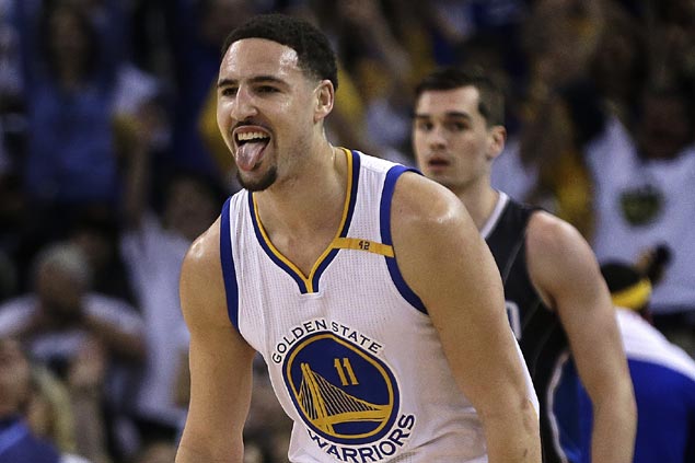 Klay Thompson fires up early, Curry finds touch late as Warriors deal ...