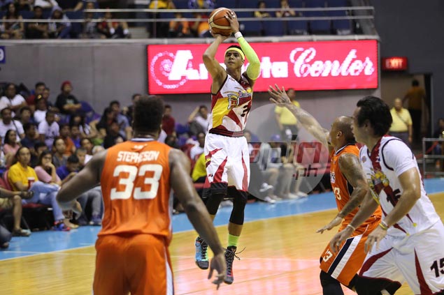 Arwind Santos ready to slide back to small forward position in import-laden conference