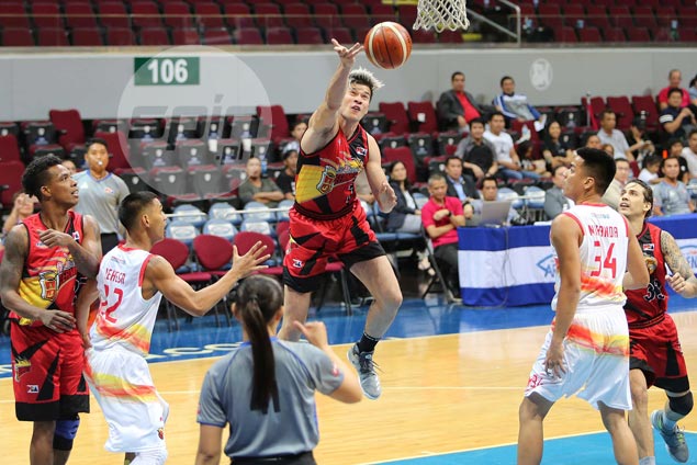 Arnold Van Opstal enjoys love from SMB fans, teammates after rare appearance