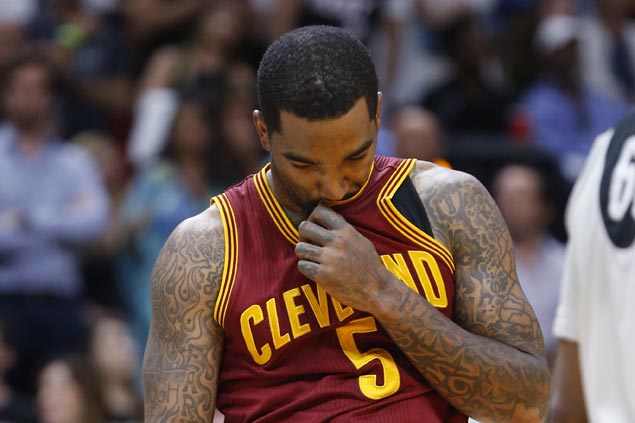 Cavs drama continues as JR Smith dodges questions about soup toss on coach