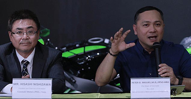 Celebs converge in Koronadal as moto riders attempt to break two Guiness world records