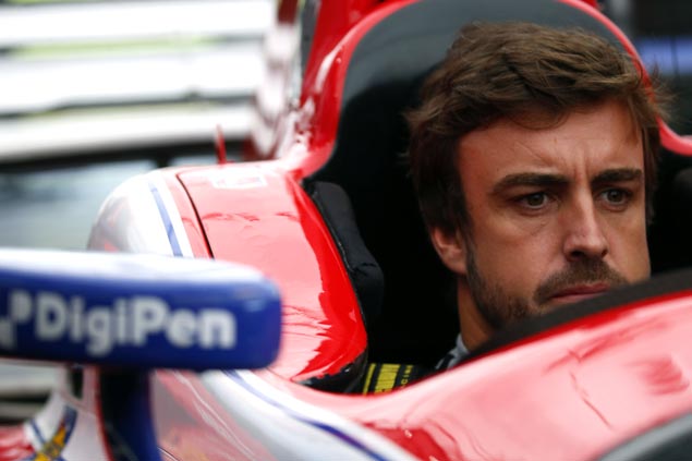 Fernando Alonso hints at staying with McLaren amid speculation of new engine deal with Renault