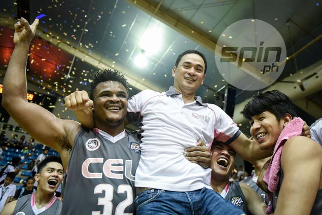 Yong Garcia takes over as CafeFrance coach as Egay Macaraya focuses on Stags role