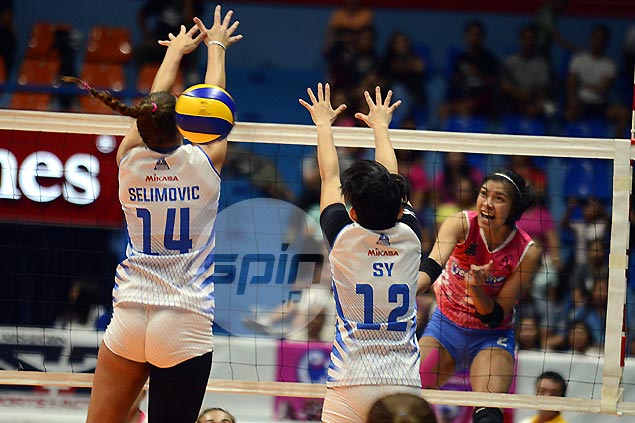 Creamline bucks slow start to snap shorthanded Pocari Sweat's six-game win streak in PVL