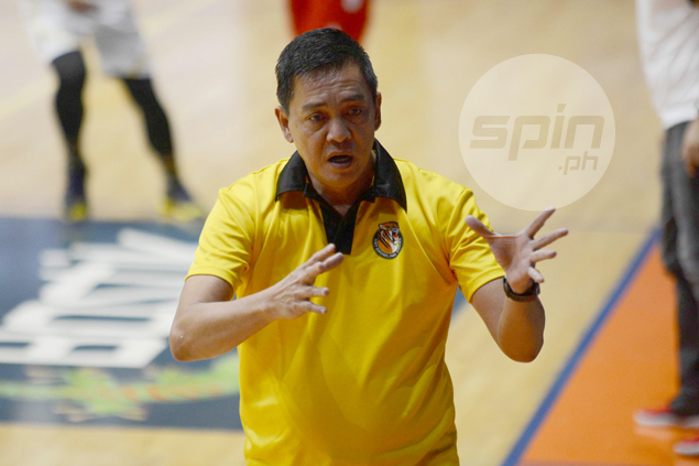UST coach Boy Sablan refuses to dignify Bonleon claim: 'The truth will come out'