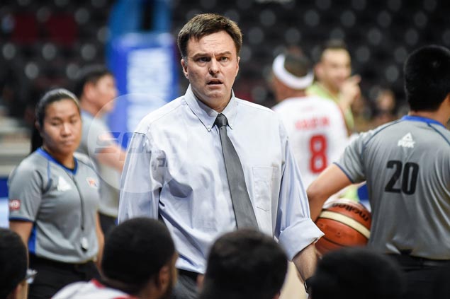Compton begins by strengthening team bond as Alaska regroups after missing playoffs