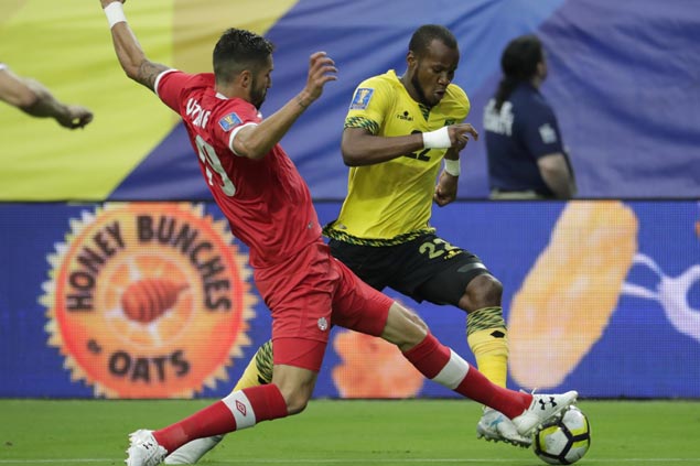 Jamaica holds off late charge from Canada to advance to Gold Cup semifinals