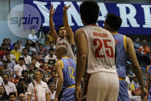 Raymar Jose powers Cignal past Marinerong Pilipino and into Foundation Cup finals