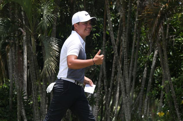 Miguel Tabuena edges Angelo Que by a stroke at Southwoods to become first winner on PGT Asia Tour
