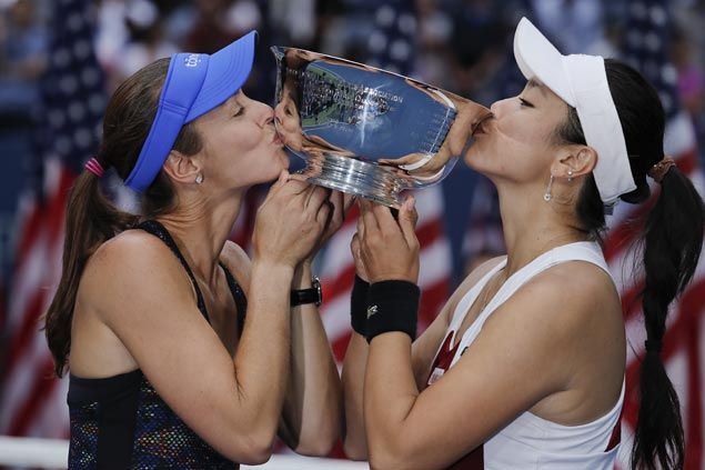 Martina Hingis bags 25th Grand Slam title with women's doubles win with Chan Yung-Jan