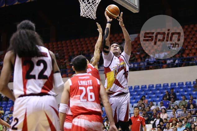 San Miguel Beer survives another scare with squeaker over Phoenix to solidify Top Four bid