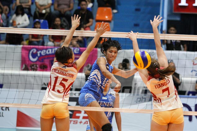 Ateneo scores second straight win, eliminates San Sebastian from PVL Collegiate Conference