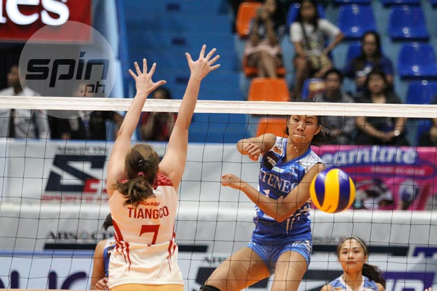 Bea de Leon lauds Dani Ravena, Cassie Gequillana as Ateneo rookies make most of limited debut