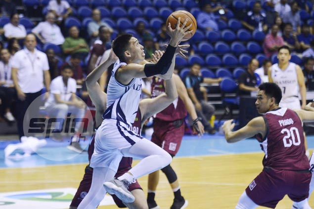 Sean Manganti putback wins it for Adamson as streaking Falcons stun skidding UP Maroons