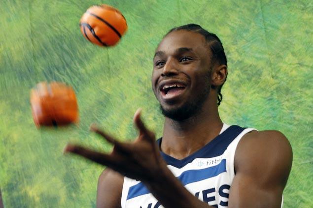 Andrew Wiggins finally signs contract extension with Wolves, gets nearly $150 million for five years