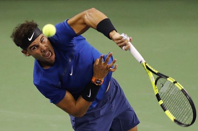 Rafael Nadal, Roger Federer breeze past separate foes to reach Shanghai Masters quarterfinals