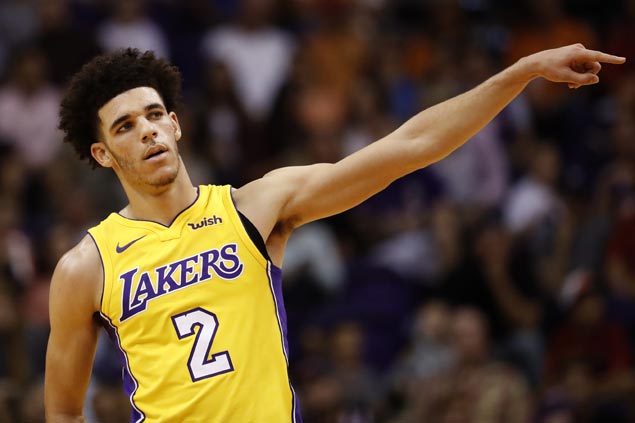 Lonzo Ball puts on dazzling show as follow-up to silent debut: 'It doesn't take me long to learn'