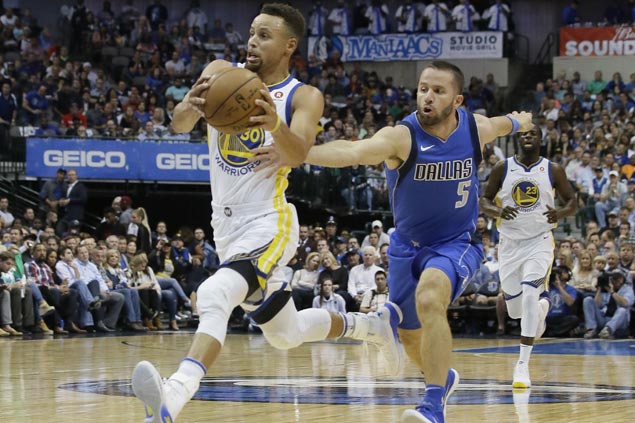 Steph Curry, Kevin Durant, Klay Thompson combine for 75 as Warriors rip winless Mavs