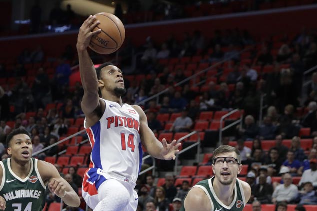 Pistons take charge in second half and hold on to deal Bucks third straight loss