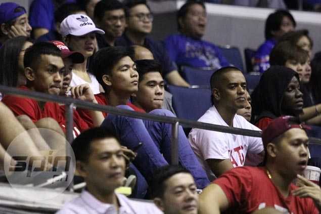 San Beda or Baste? Lyceum coach Topex Robinson says choice is tough to make